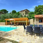 Collina By Posarellivillas *
