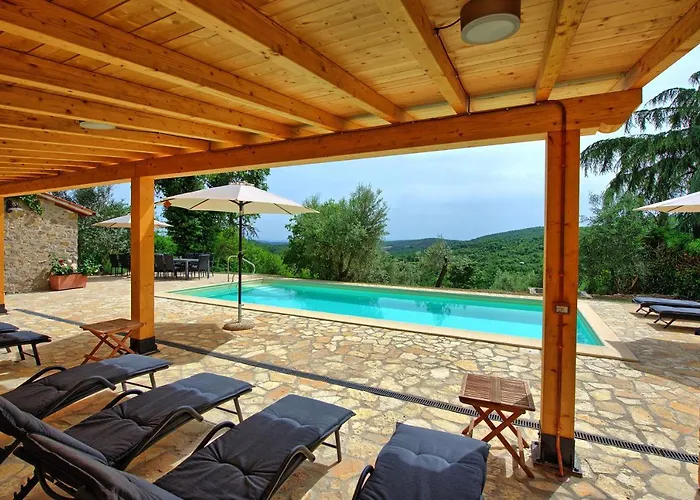 Villa Collina By Posarellivillas Montegiove